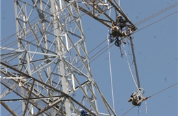 Trên công trình đường dây 500 kV Plâycu - Mỹ Phước - Cầu Bông 